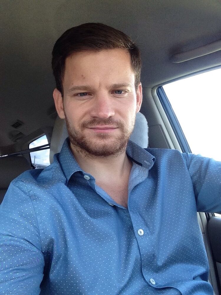  ,   Odinokiy Men, 37 ,   
