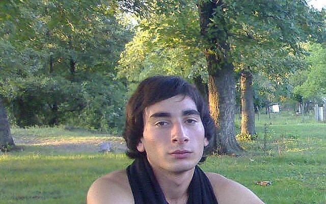  ,   Aleqsandre, 30 ,   ,   , c 