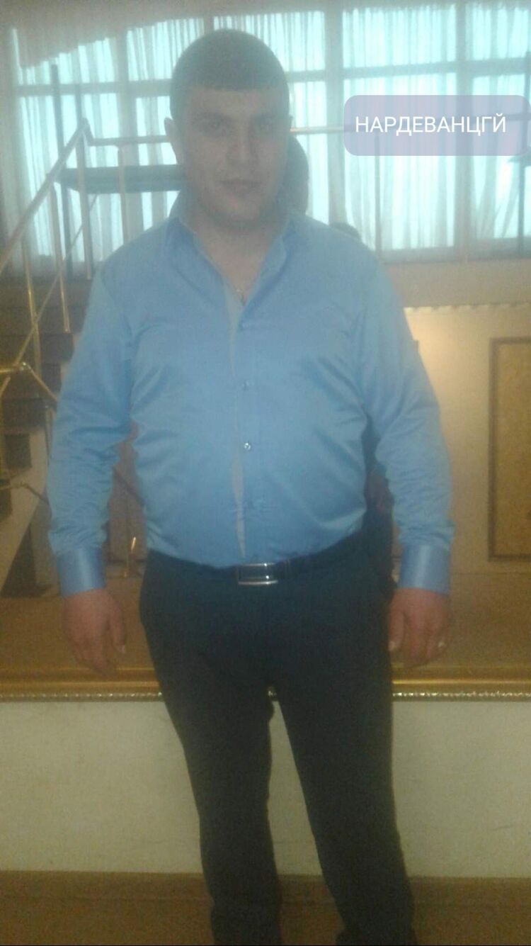  37131129  , 36 ,    -