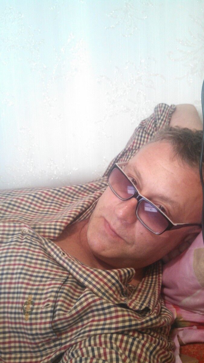  13456079  Mayck, 60 ,    