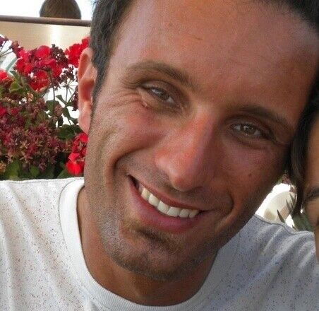  22124639  Alex, 35 ,    