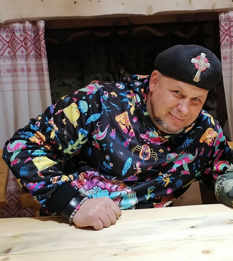 ���� 25437169 ������� �����, 44 ����, ���� ���������� � �����-����������