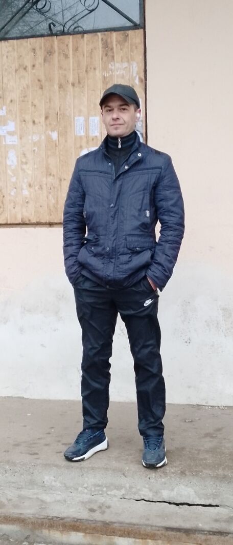  34768579  , 41 ,    