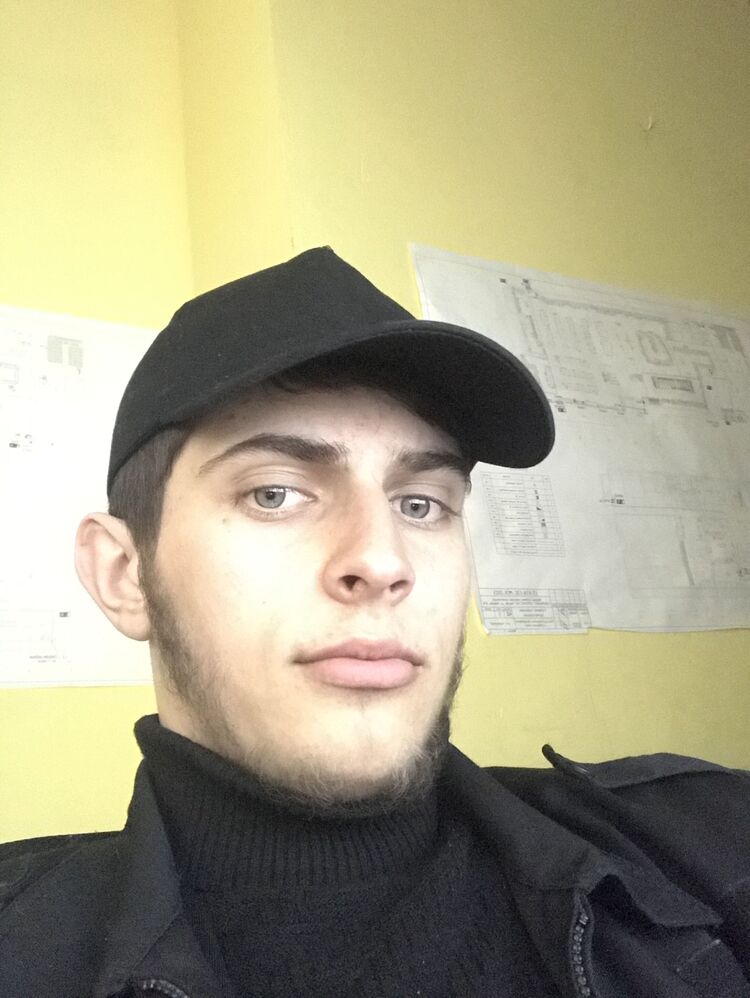  42517209  , 21 ,    
