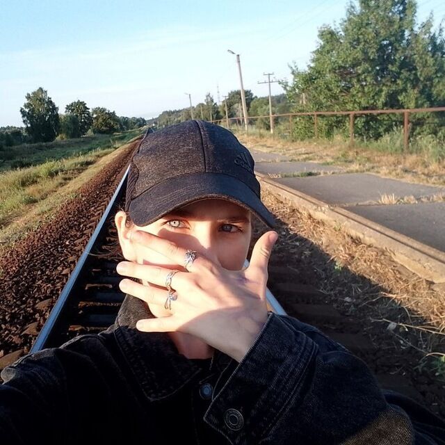 48970049  , 24 ,    