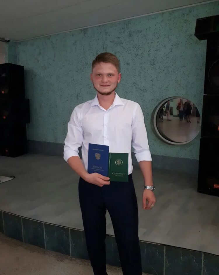  34929849  , 28 ,    
