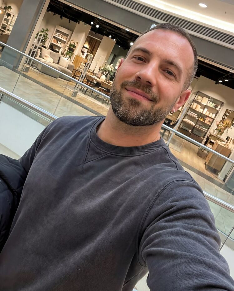 ���� 55609819 ������� ������, 37 ���, ���� ���������� � ������������