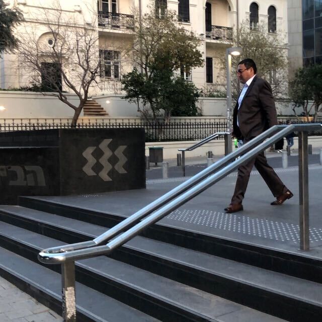  Tel Aviv-Yafo,    Timur, 25 ,  