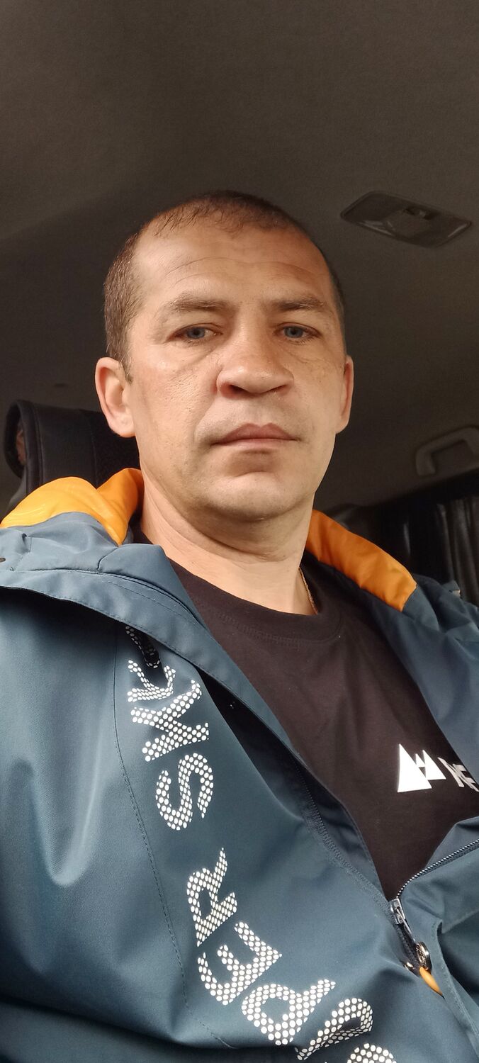  --,   , 44 ,     