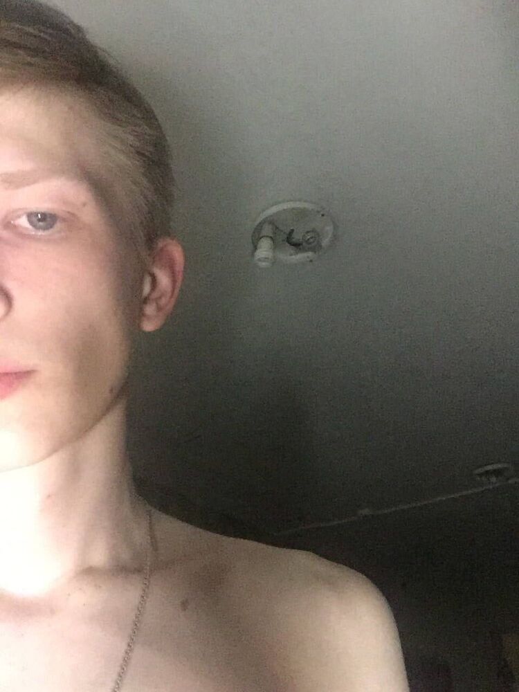  33904379  , 21 ,    