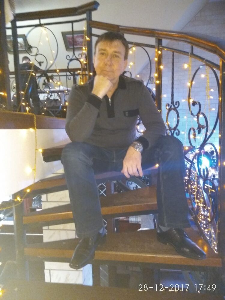  13453289  Anatoly, 60 ,    