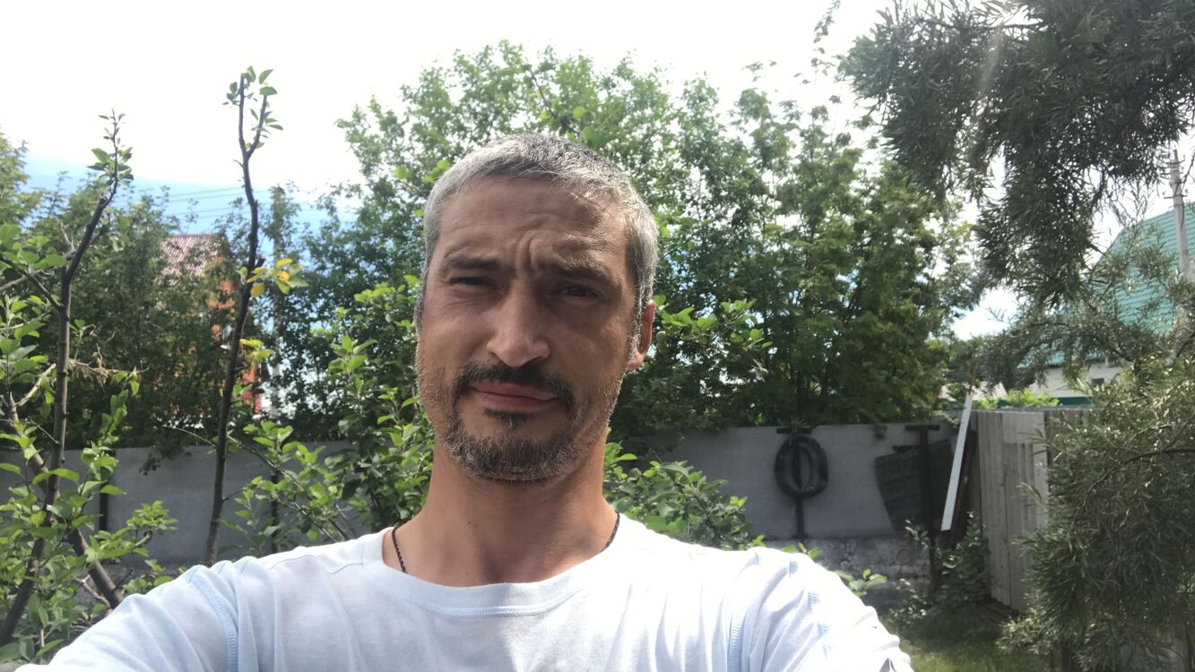  ,   Ilja, 41 ,   ,   