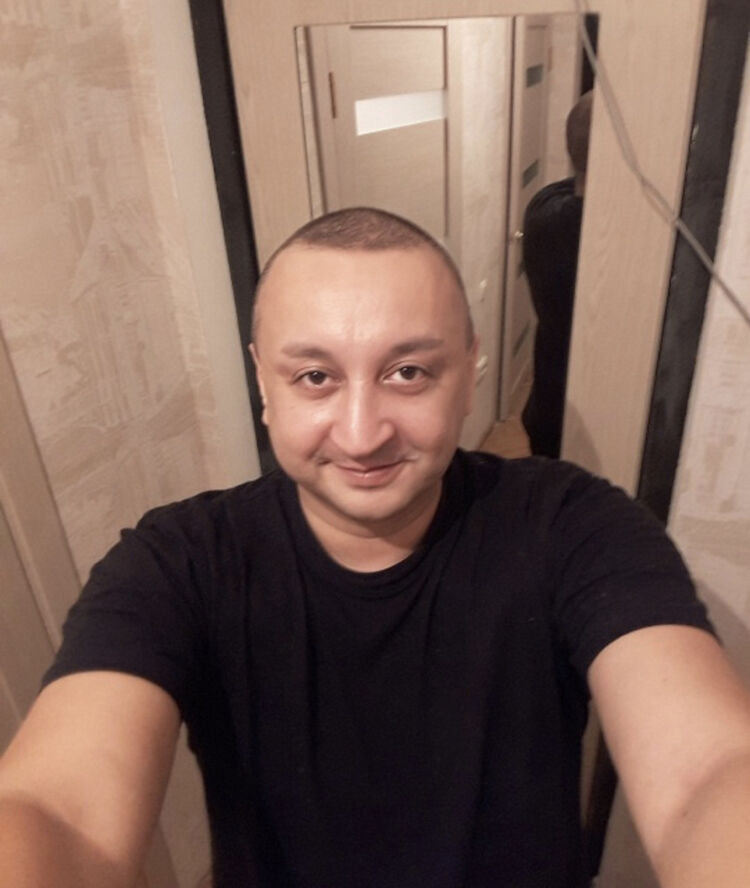  23701779  , 48 ,    