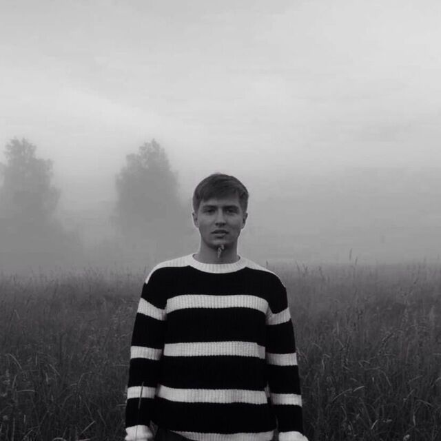  44774309  Maxim, 28 ,    -