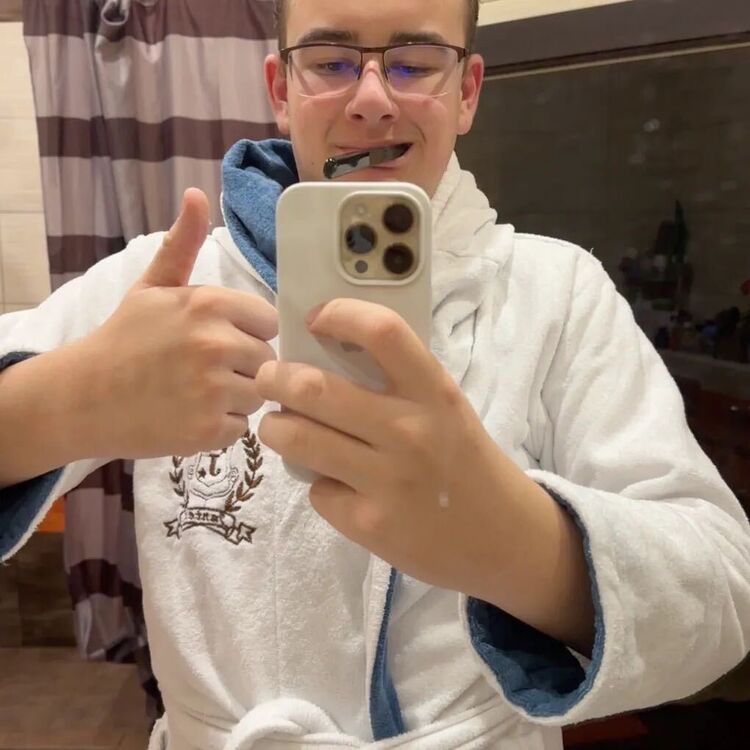  49630099  , 18 ,    -