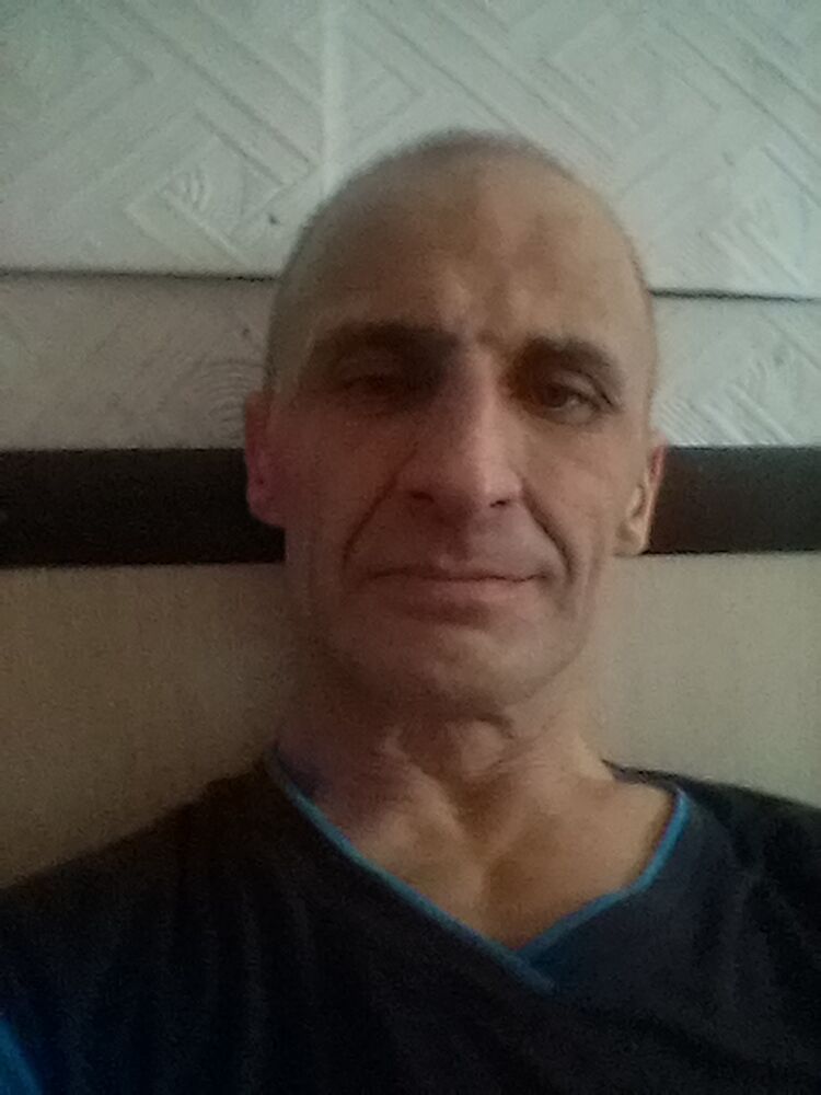  43662539  Sergei, 50 ,    