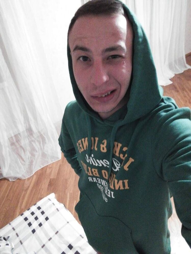  23977019  Badboysik, 31 ,    