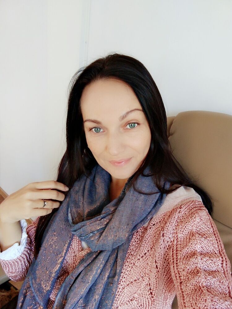  ,   leena, 45 ,     , c 
