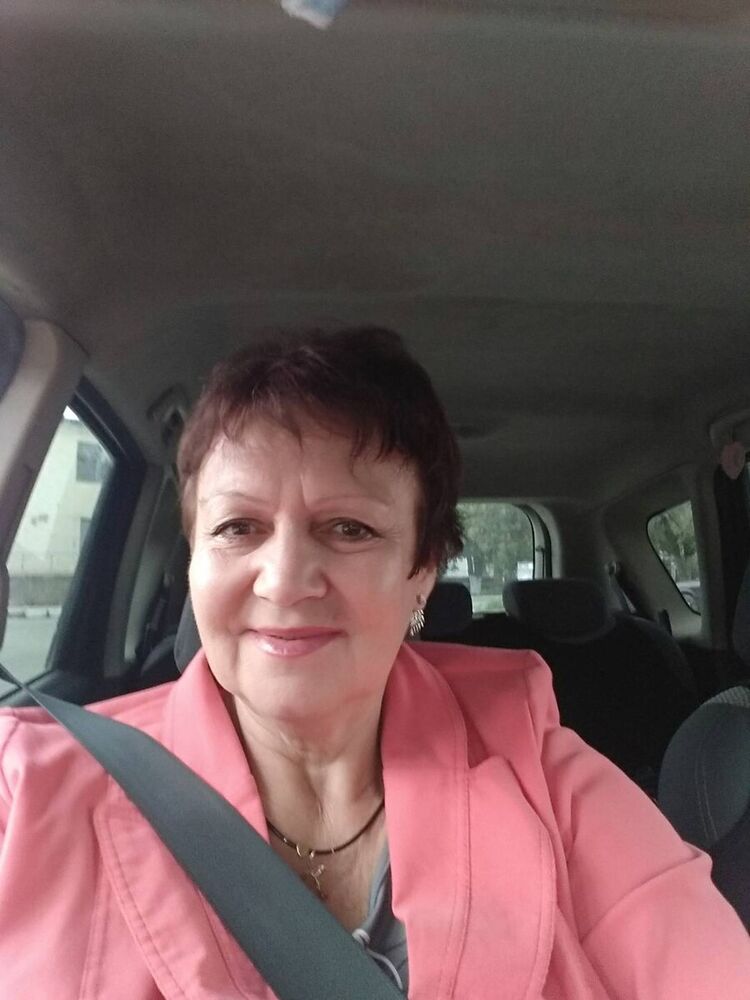  21025429  Svetlana, 69 ,    