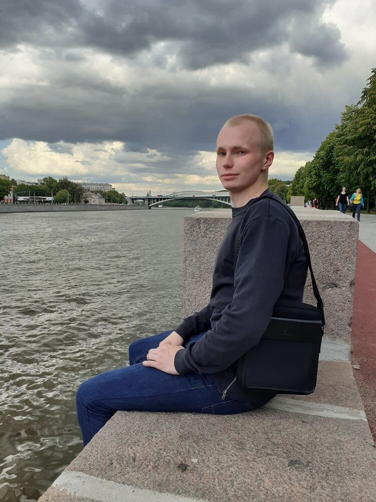  18036849  , 25 ,    