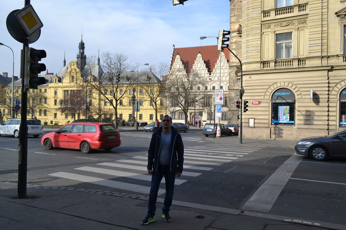  ,   Sergej, 39 ,   ,   , c 