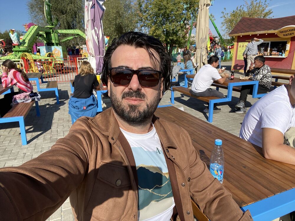  50776439  Ozgur, 45 ,    