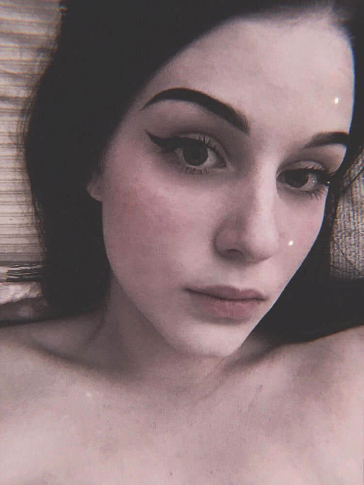  17952639  , 24 ,    