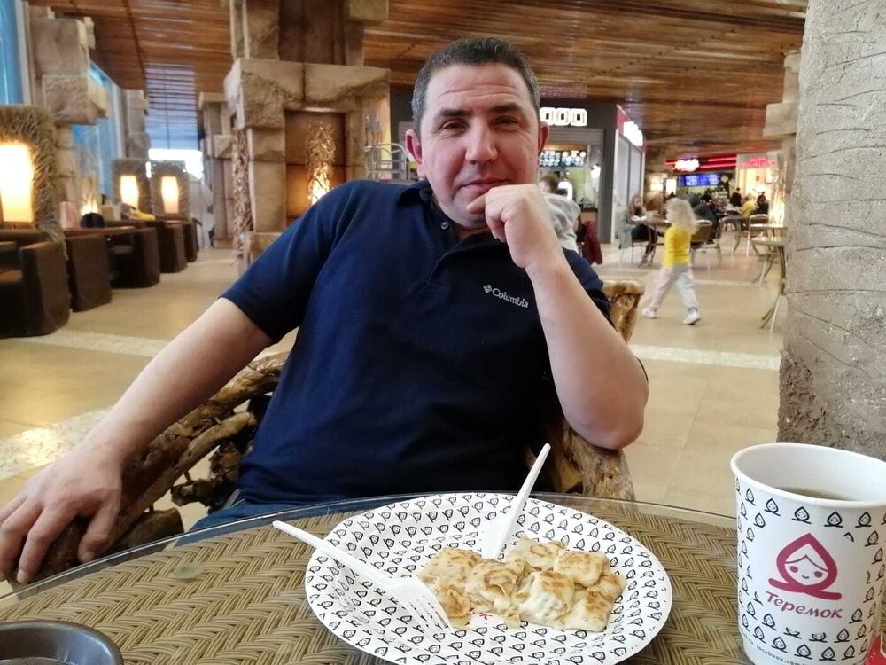  -,   Umut, 46 ,   ,   