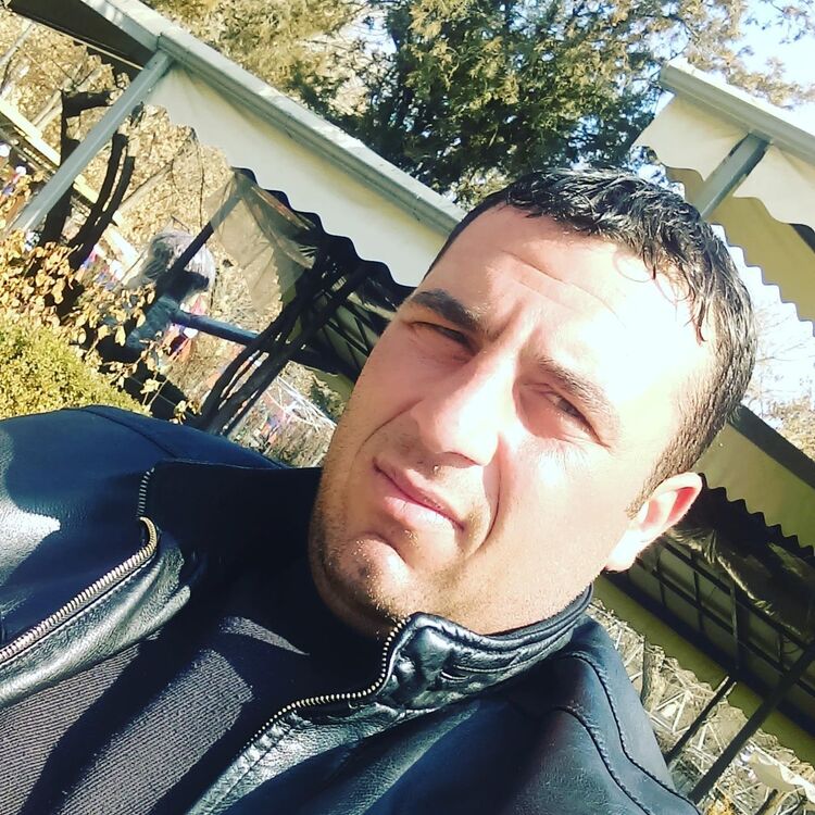  ,   Jor, 37 ,   ,   , c 