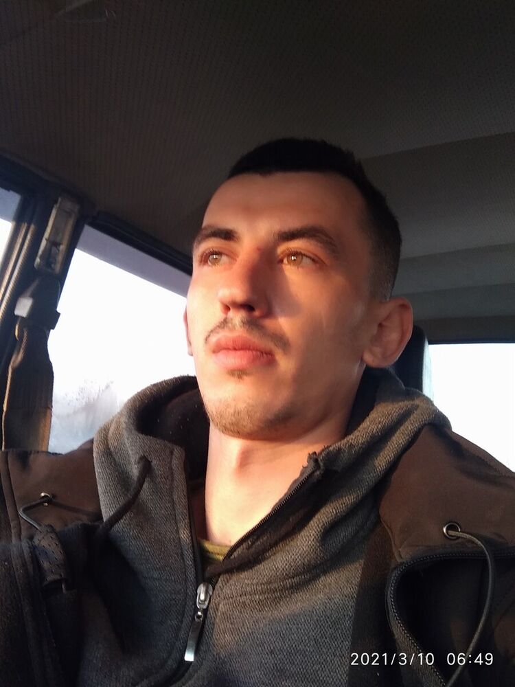  22445079  , 31 ,    