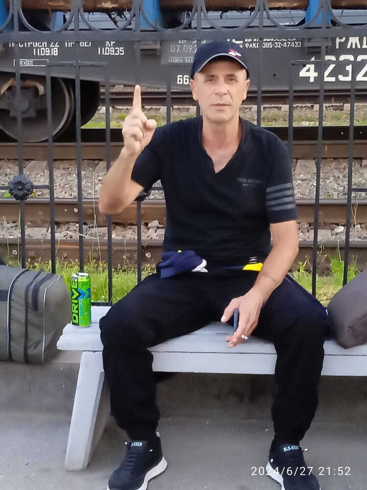 48371919  , 52 ,    
