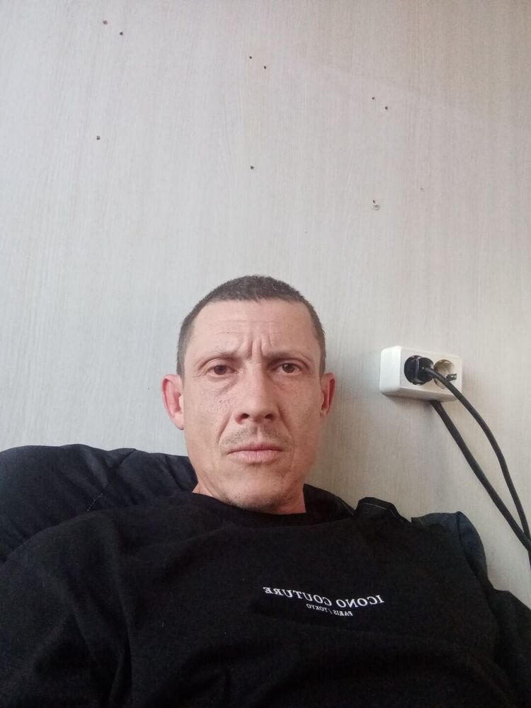  46569209  , 43 ,    