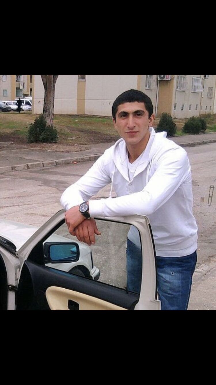  Warszawa,   Nurlan, 34 ,  