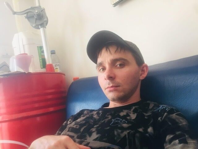  ,   Ivan, 29 ,   ,   