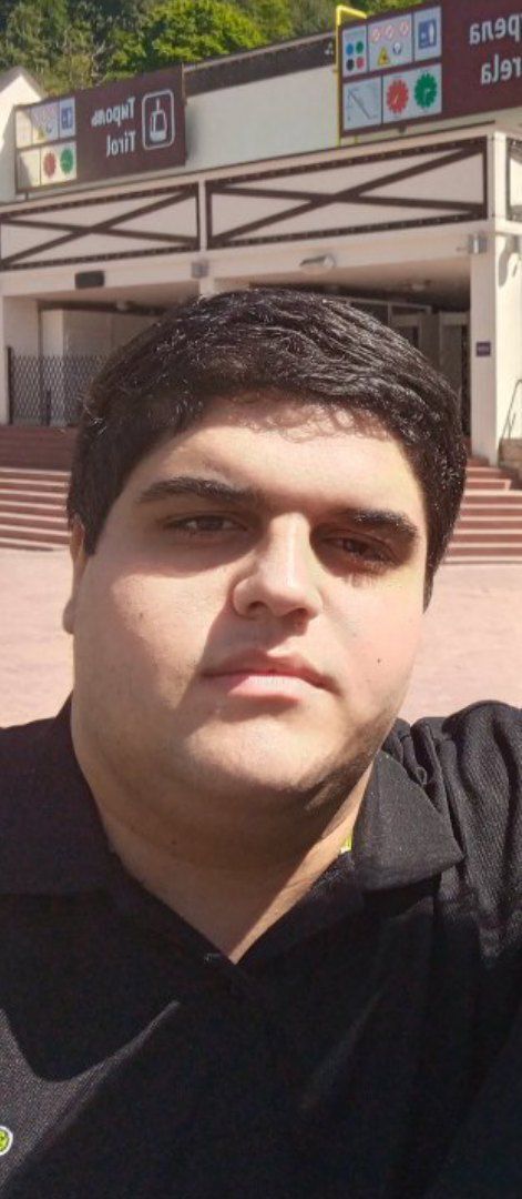  52127199  Baha_tayson, 22 ,    Deleted