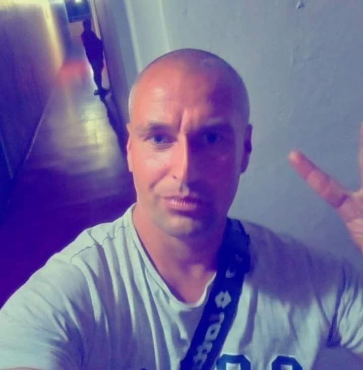  ,   Dainitos, 44 ,   ,   