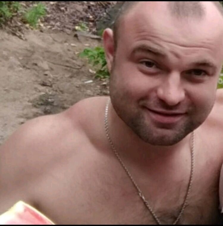 ���� 28020569 ������� Artur, 41 ���, ���� ���������� � ������������