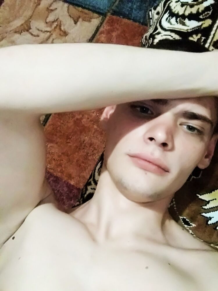  10874519  Oleg, 28 ,    