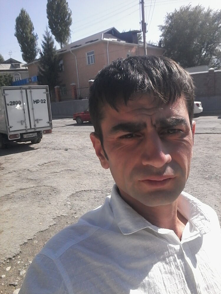  17992749  Farrukh, 37 ,    