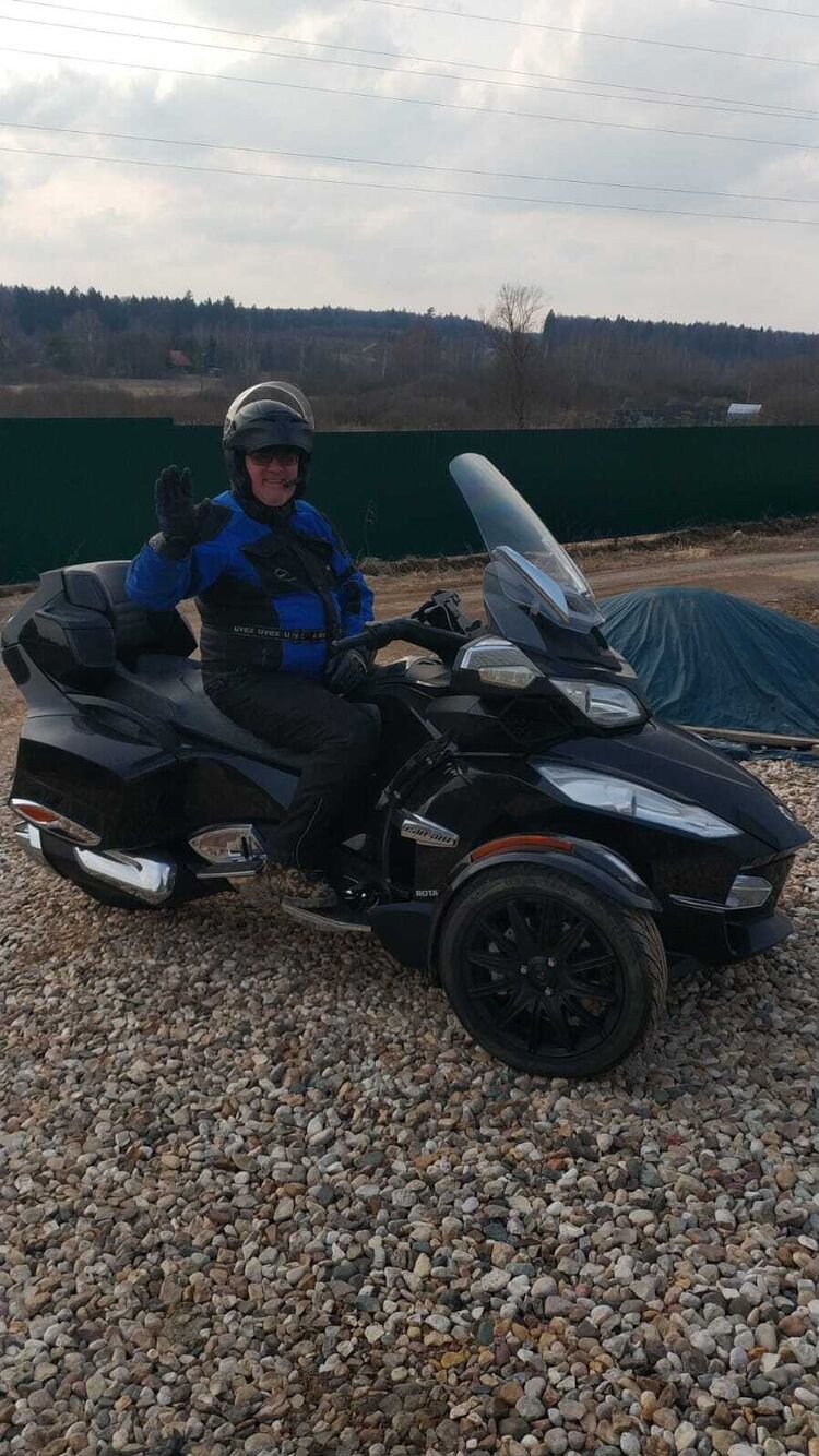  ,   Igor, 49 ,   ,   , c 