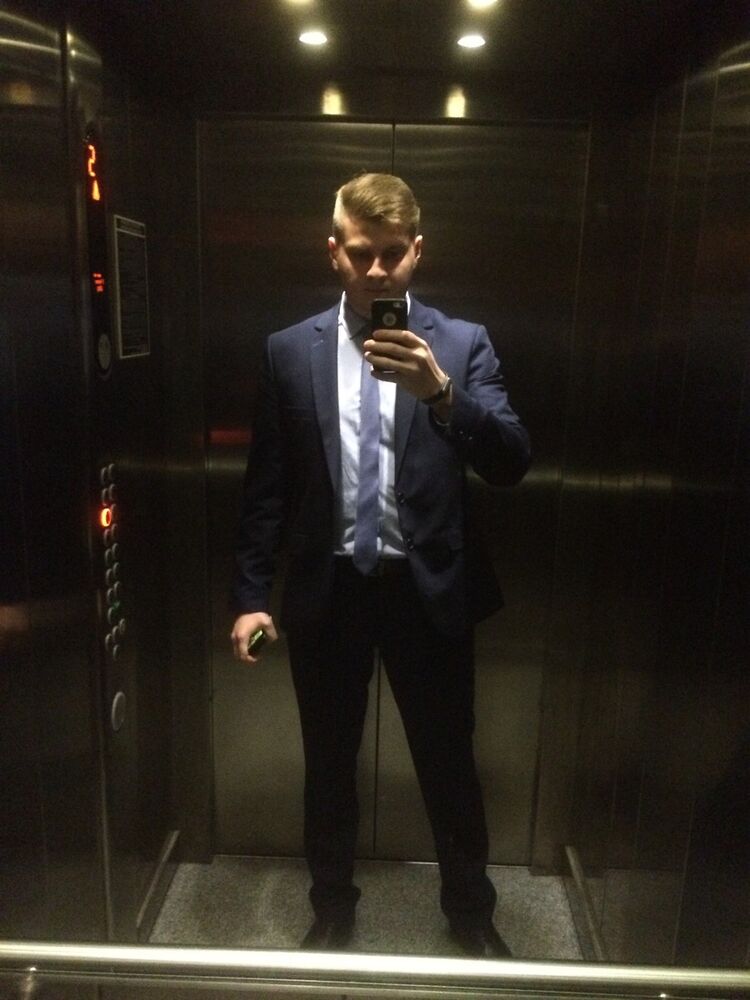  ,   Mikhail, 36 ,   ,   , c 