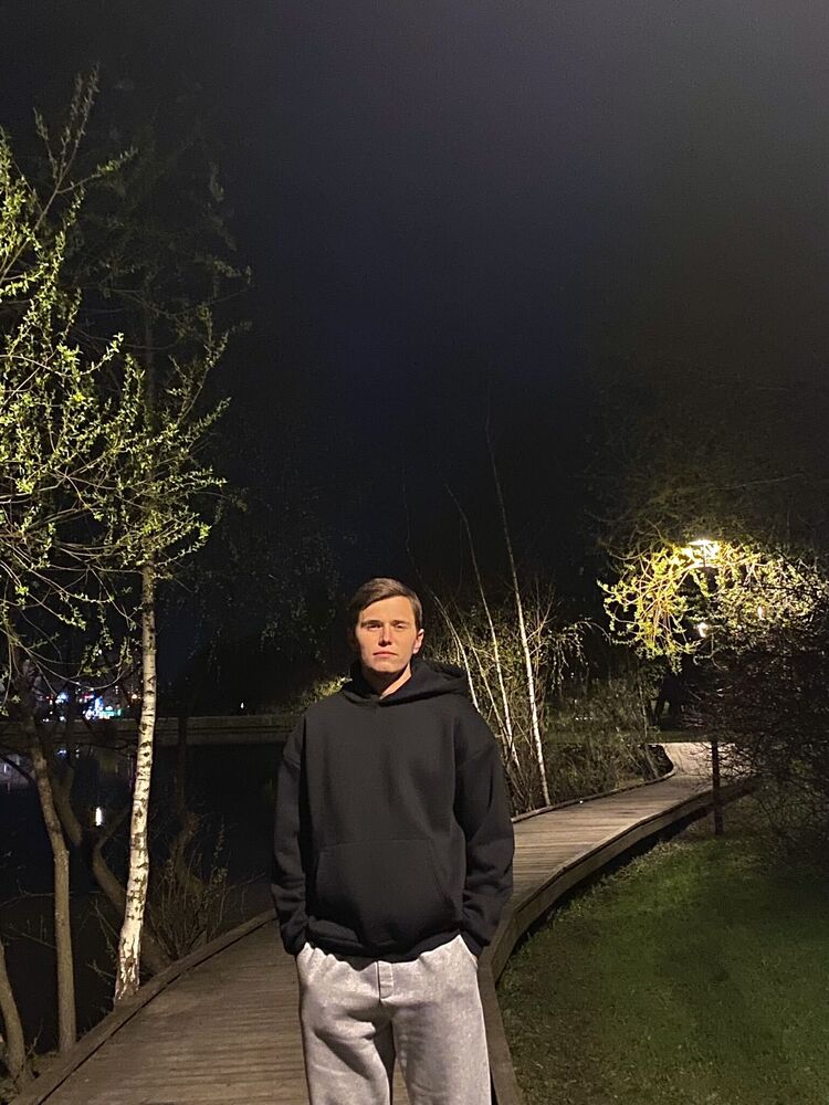 ���� 48967509 ����� ���������, 23 ����, ���� ���������� � �����