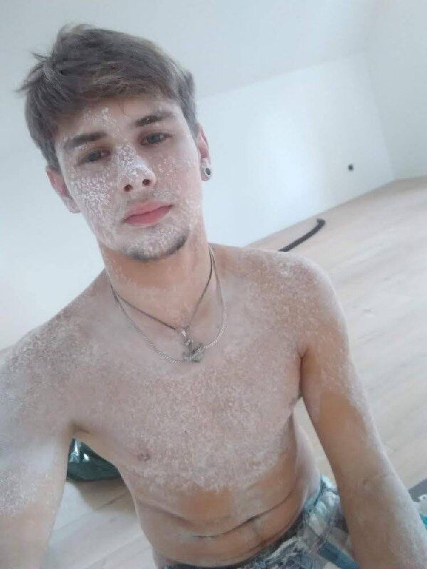  ,   Edijs, 25 ,   