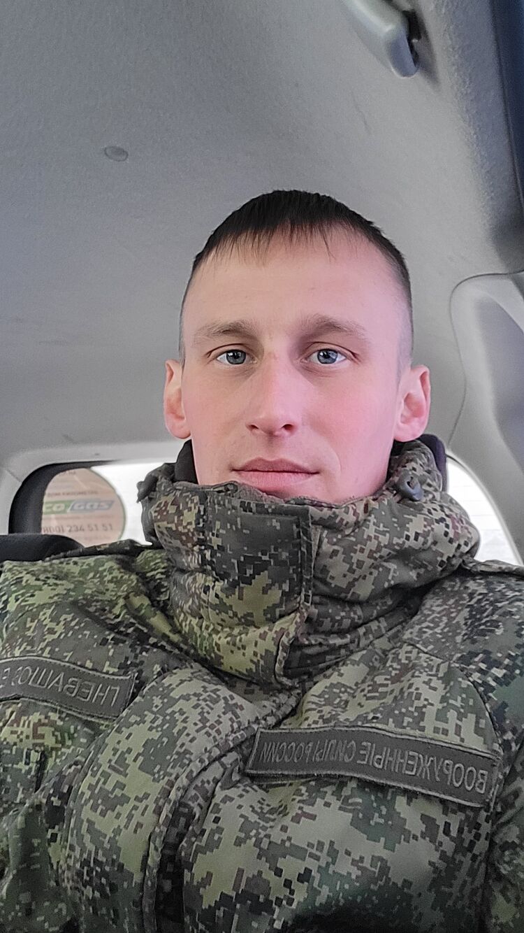  -,   Evgeny, 33 ,   ,   , 