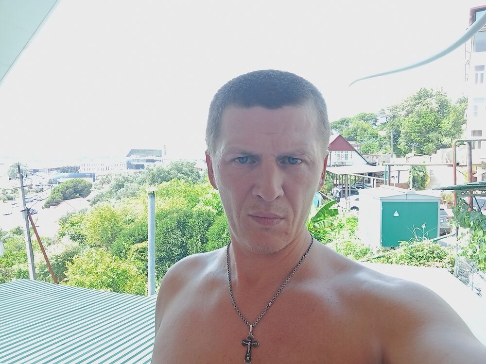  28352579  Dmitry, 40 ,    