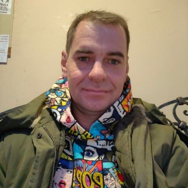  46600319  , 44 ,    