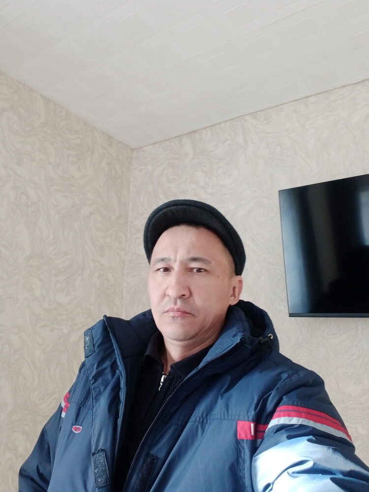  25738179  Batyrkhan, 49 ,    