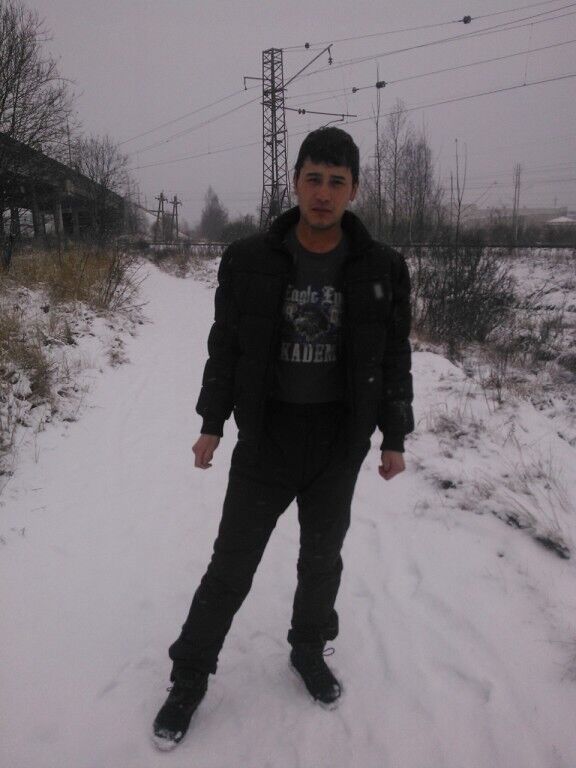 5921349  Ruslan, 38 ,    