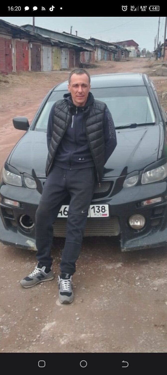  51390869  Yury, 36 ,    