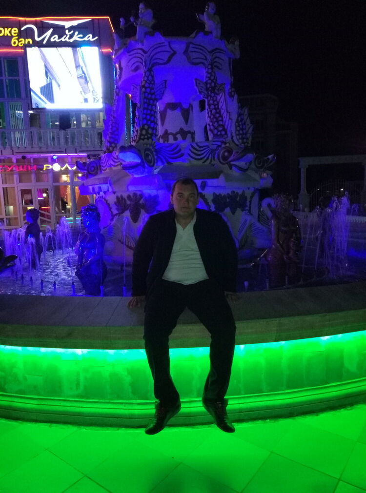  ,   Denis, 34 ,   ,   , c 